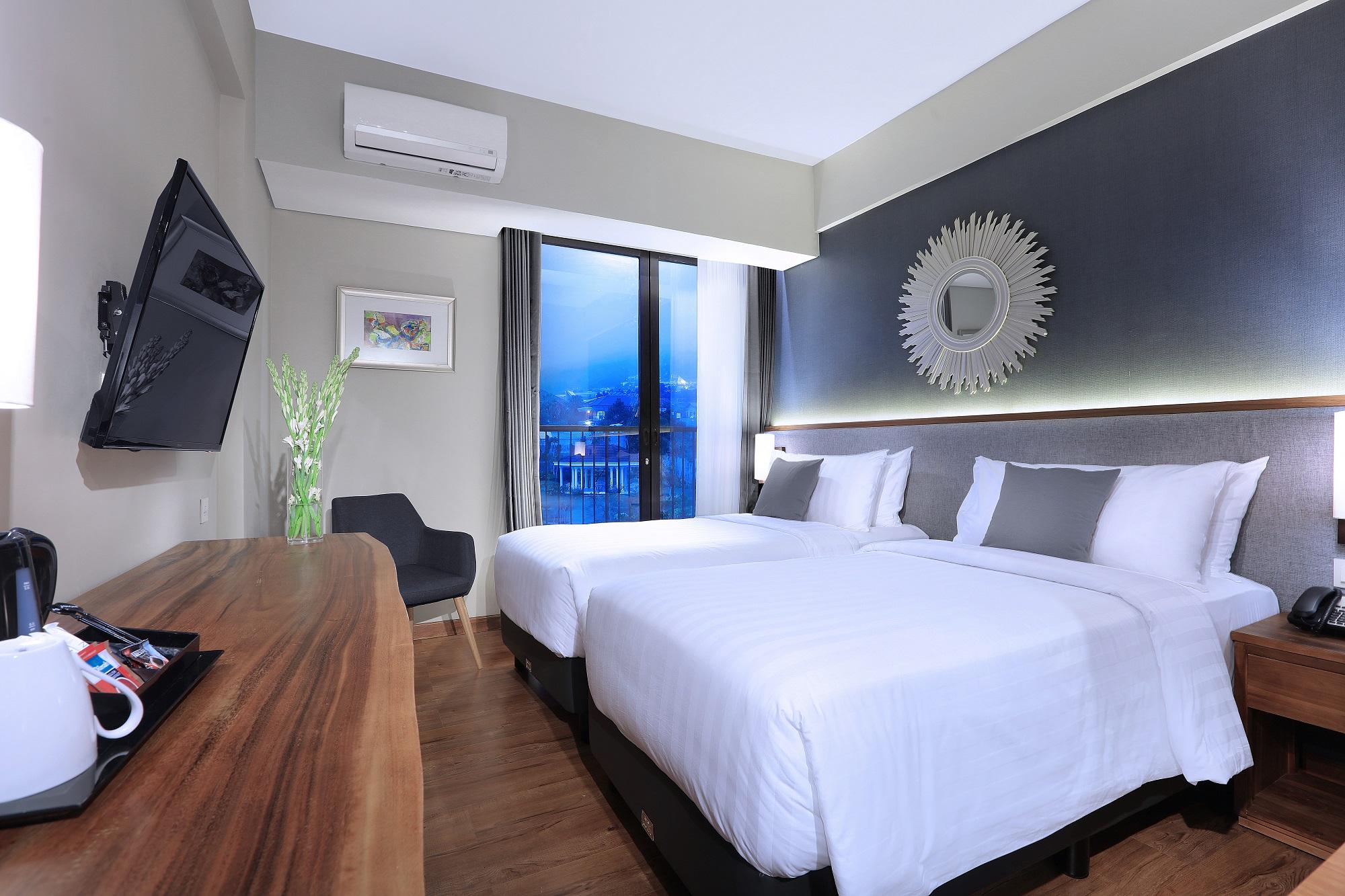 Aston Inn Batu Batu  Exterior photo